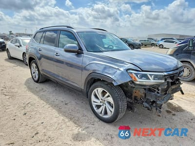 Czwarte zdjęcie samochodu z boku: 2023 VOLKSWAGEN ATLAS SE VIN:1V2JR2CA6PC521239 - miniatura