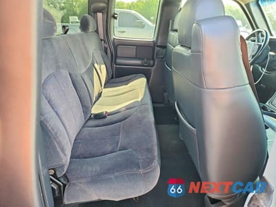 Zdjęcie 10 z 13 samochodu: 2001 CHEVROLET SILVERADO C1500 VIN:2GCEC19T311233912 - miniatura
