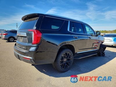 Trzecie zdjęcie samochodu z tyłu: 2022 GMC YUKON SLT VIN:1GKS2BKD1NR121853 - miniatura