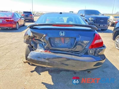Zdjęcie 6 z 12 samochodu: 2004 HONDA ACCORD EX VIN:1HGCM81604A020267 - miniatura