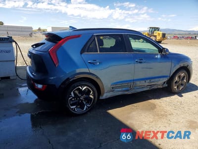 Trzecie zdjęcie samochodu z tyłu: 2023 KIA NIRO WIND VIN:KNDCR3L12P5027108 - miniatura