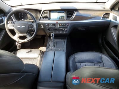 Zdjęcie 8 z 13 samochodu: 2015 HYUNDAI GENESIS 3.8L VIN:KMHGN4JE8FU072871 - miniatura