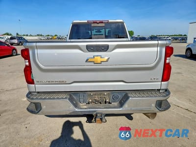 Zdjęcie 6 z 12 samochodu: 2022 CHEVROLET SILVERADO K2500 HEAVY DUTY LTZ VIN:1GC4YPEY2NF196190 - miniatura