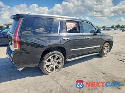 Trzecie zdjęcie samochodu z tyłu: 2017 CADILLAC ESCALADE LUXURY VIN:1GYS4BKJ7HR153796 - miniatura