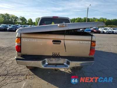 Zdjęcie 6 z 12 samochodu: 2003 TOYOTA TACOMA XTRACAB PRERUNNER VIN:5TESN92N43Z286947 - miniatura