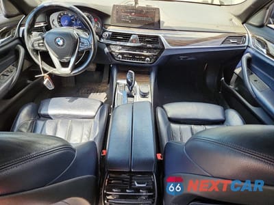 Zdjęcie 8 z 13 samochodu: 2017 BMW 530 XI VIN:WBAJA7C57HG457664 - miniatura