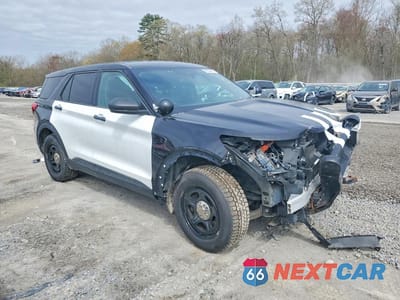 Czwarte zdjęcie samochodu z boku: 2022 FORD EXPLORER POLICE INTERCEPTOR VIN:1FM5K8AW0NNA04668 - miniatura