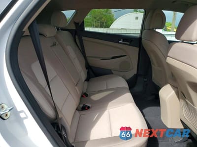 Zdjęcie 11 z 13 samochodu: 2018 HYUNDAI TUCSON SE VIN:KM8J23A43JU775027 - miniatura
