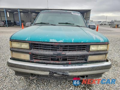 Piąte zdjęcie samochodu w środku: 1995 CHEV GMT-400 K1500 VIN:2GCEK19K4S1111720 - miniatura