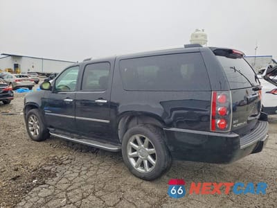Drugie zdjęcie samochodu z przodu: 2011 GMC YUKON XL DENALI VIN:1GKS2MEF5BR315712 - miniatura