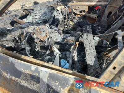 Zdjęcie 7 z 11 samochodu: 2004 BMW 530 I VIN:WBANA73554B808175 - miniatura