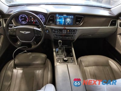 Zdjęcie 8 z 12 samochodu: 2015 HYUNDAI GENESIS 3.8L VIN:KMHGN4JE9FU021914 - miniatura