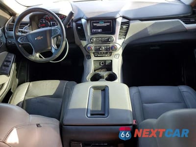 Zdjęcie 8 z 13 samochodu: 2020 CHEVROLET SUBURBAN C1500 LT VIN:1GNSCHKC9LR113149 - miniatura