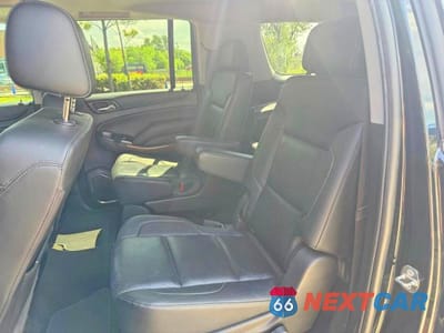 Zdjęcie 13 z 14 samochodu: 2018 CHEVROLET SUBURBAN K1500 PREMIER VIN:1GNSKJKC5JR172013 - miniatura