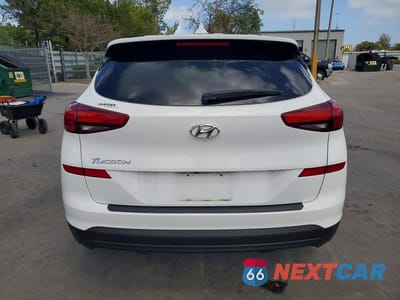 Zdjęcie 6 z 13 samochodu: 2020 HYUNDAI TUCSON SE VIN:KM8J23A47LU203414 - miniatura