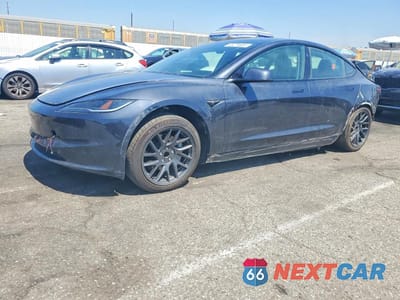 2025 TESLA MODEL 3 5YJ3E1EA7SF890930 - główne zdjęcie licytacji z USA - miniatura
