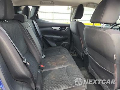 Zdjęcie 11 z 13 samochodu: 2018 NISSAN ROGUE SPORT S VIN:JN1BJ1CP6JW190389 - miniatura