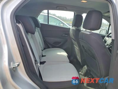 Zdjęcie 11 z 12 samochodu: 2019 CHEVROLET TRAX LS VIN:3GNCJKSBXKL137769 - miniatura