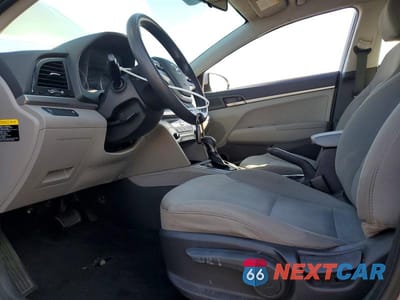 Zdjęcie 7 z 12 samochodu: 2017 HYUNDAI ELANTRA SE VIN:5NPD74LF7HH185845 - miniatura