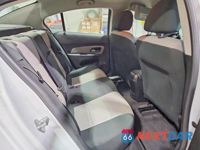 Zdjęcie 10 z 11 samochodu: 2012 CHEVROLET CRUZE LS VIN:1G1PC5SH1C7129777 - miniatura