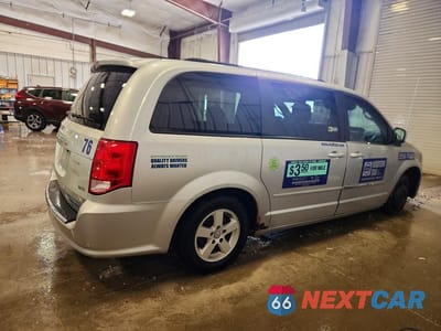 Trzecie zdjęcie samochodu z tyłu: 2012 DODGE GRAND CARAVAN SXT VIN:2C4RDGCG8CR289989 - miniatura