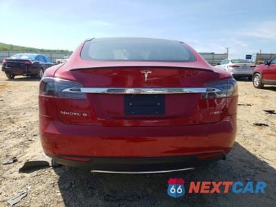 Zdjęcie 6 z 12 samochodu: 2014 TESLA MODEL S VIN:5YJSA1H2XEFP62536 - miniatura