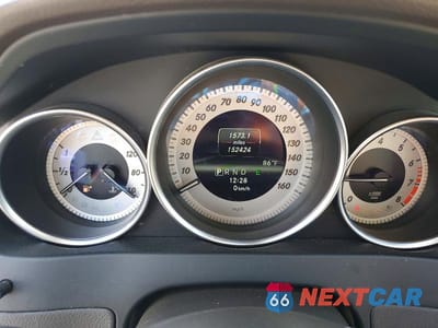Zdjęcie 9 z 12 samochodu: 2013 MERCEDES-BENZ C 300 4MATIC VIN:WDDGF8AB2DR281267 - miniatura