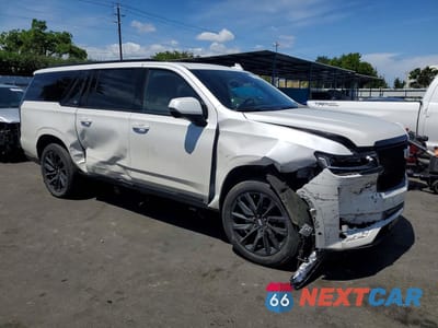 Czwarte zdjęcie samochodu z boku: 2023 CADILLAC ESCALADE ESV SPORT VIN:1GYS4PKL5PR553692 - miniatura