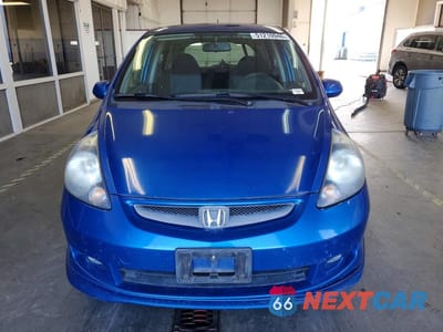 Piąte zdjęcie samochodu w środku: 2008 HONDA FIT SPORT VIN:JHMGD38638S013398 - miniatura