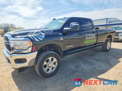 2024 RAM 3500 BIG HORN 3C63R3HLXRG165492 - główne zdjęcie licytacji z USA - miniatura