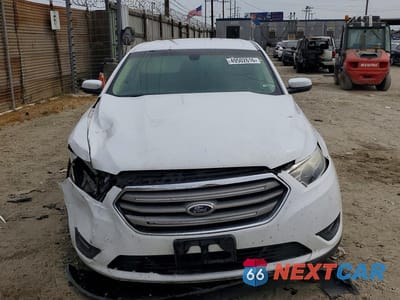 Piąte zdjęcie samochodu w środku: 2013 FORD TAURUS SEL VIN:1FAHP2E82DG201362 - miniatura