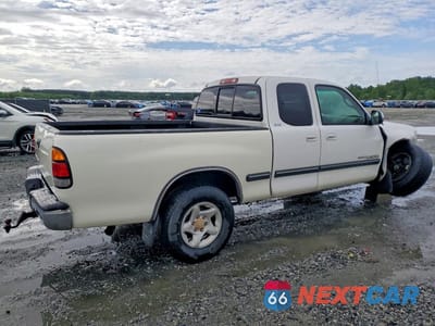 Trzecie zdjęcie samochodu z tyłu: 2002 TOYOTA TUNDRA SR5 VIN:5TBRN341428234342 - miniatura