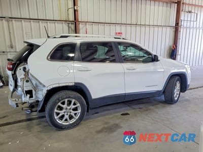 Trzecie zdjęcie samochodu z tyłu: 2016 JEEP CHEROKEE LATITUDE VIN:1C4PJMCS0GW204997 - miniatura