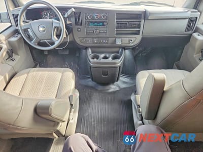 Zdjęcie 8 z 13 samochodu: 2023 CHEVROLET EXPRESS G3500 LS VIN:1GAZGNFP3P1194721 - miniatura