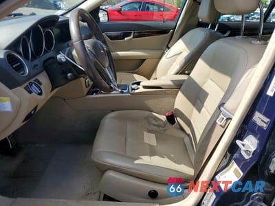 Zdjęcie 7 z 11 samochodu: 2013 MERCEDES-BENZ C 300 4MATIC VIN:WDDGF8AB0DR271563 - miniatura