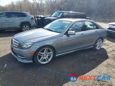 2011 MERCEDES-BENZ C 300 4MATIC WDDGF8BB6BR181717 - główne zdjęcie licytacji z USA - miniatura