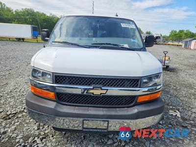 Piąte zdjęcie samochodu w środku: 2016 CHEVROLET EXPRESS G3500 LT VIN:1GAZGPFG8G1289335 - miniatura