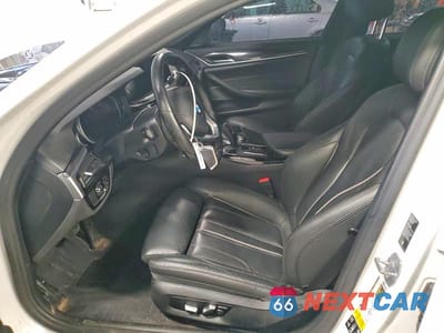 Zdjęcie 7 z 12 samochodu: 2019 BMW 540 XI VIN:WBAJE7C50KWW12427 - miniatura