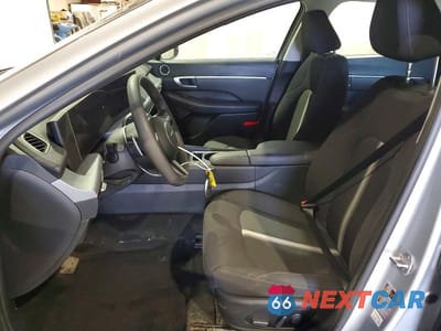 Zdjęcie 7 z 12 samochodu: 2024 HYUNDAI SONATA SEL VIN:KMHL64JA2RA384862 - miniatura