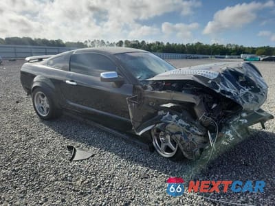 Czwarte zdjęcie samochodu z boku: 2008 FORD MUSTANG GT VIN:1ZVHT82H085179633 - miniatura