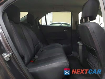 Zdjęcie 11 z 13 samochodu: 2015 CHEVROLET EQUINOX LT VIN:2GNFLFEK8F6436343 - miniatura
