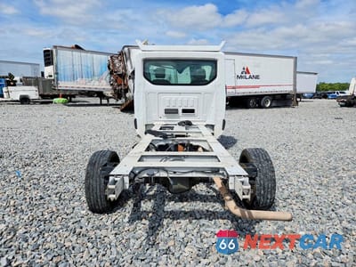 Zdjęcie 6 z 13 samochodu: 2020 FORD TRANSIT TRUCK CAB AND CHASSIS VIN:1FDBW5Z80LKB11472 - miniatura