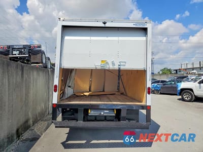 Zdjęcie 6 z 12 samochodu: 2025 CHEVROLET EXPRESS G3500 VIN:1HA3GSC73SN014876 - miniatura