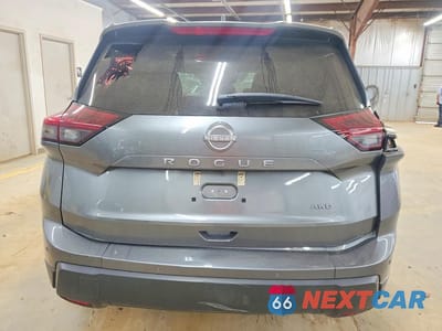 Zdjęcie 6 z 13 samochodu: 2025 NISSAN ROGUE SV VIN:5N1BT3BB9SC801992 - miniatura