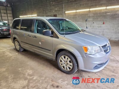 Czwarte zdjęcie samochodu z boku: 2014 DODGE GRAND CARAVAN SE VIN:2C4RDGBG2ER248178 - miniatura