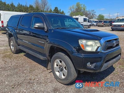 2015 TOYOTA TACOMA PRERUNNER V6 3TMJU4GN4FM179327 - główne zdjęcie licytacji z USA - miniatura