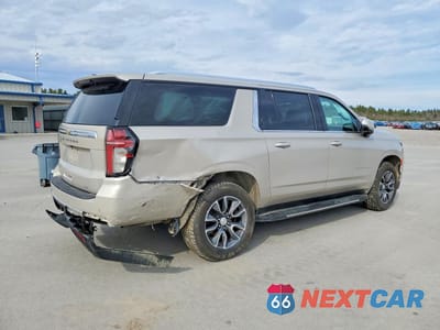 Trzecie zdjęcie samochodu z tyłu: 2021 CHEVROLET SUBURBAN K1500 LT VIN:1GNSKCKD3MR142453 - miniatura