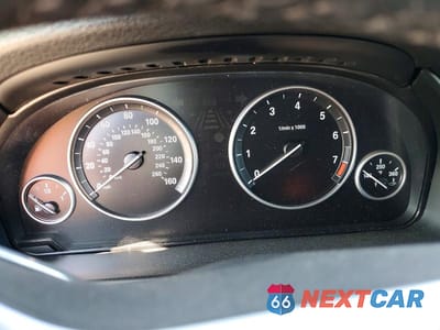 Zdjęcie 9 z 14 samochodu: 2018 BMW X5 SDRIVE35I VIN:5UXKR2C5XJ0Z19540 - miniatura