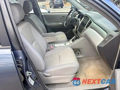 Piąte zdjęcie samochodu w środku: 2006 TOYOTA HIGHLANDER LIMITED VIN:JTEHP21A860175764 - miniatura