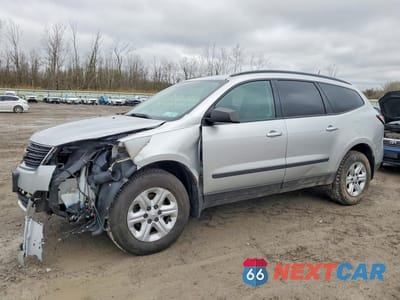 2017 CHEVROLET TRAVERSE LS 1GNKVFED3HJ323741 - główne zdjęcie licytacji z USA - miniatura